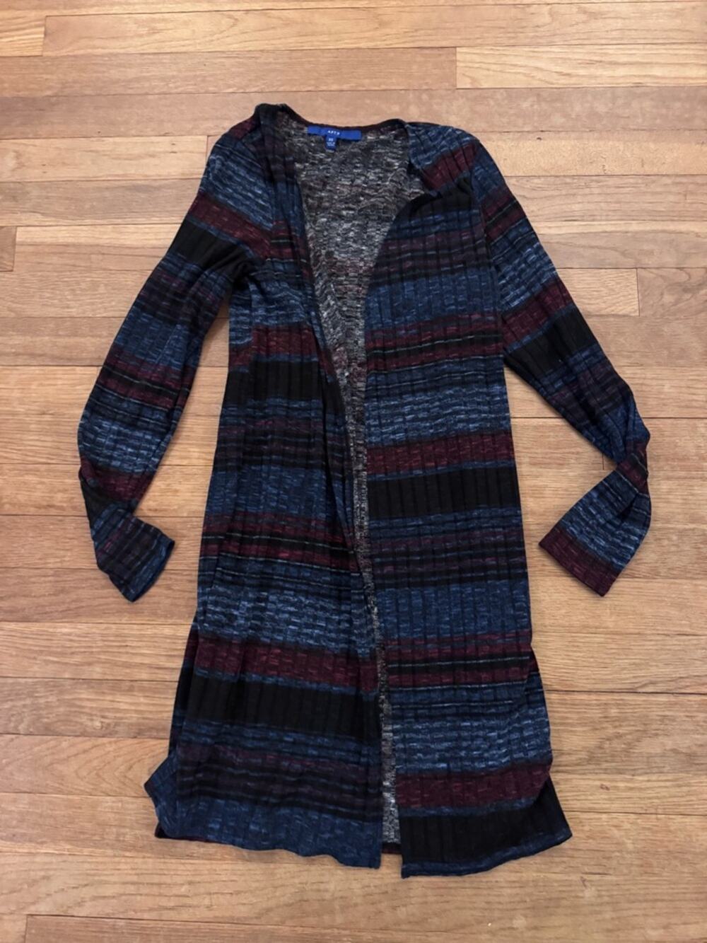 Apt. 9 Women's Multi-Color Striped Longline Cardigan - Size XS
b27